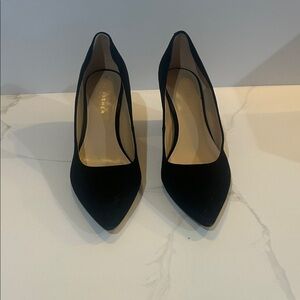 Marc Fisher Black Pointed-Toe Suede Pumps - Classic Stiletto